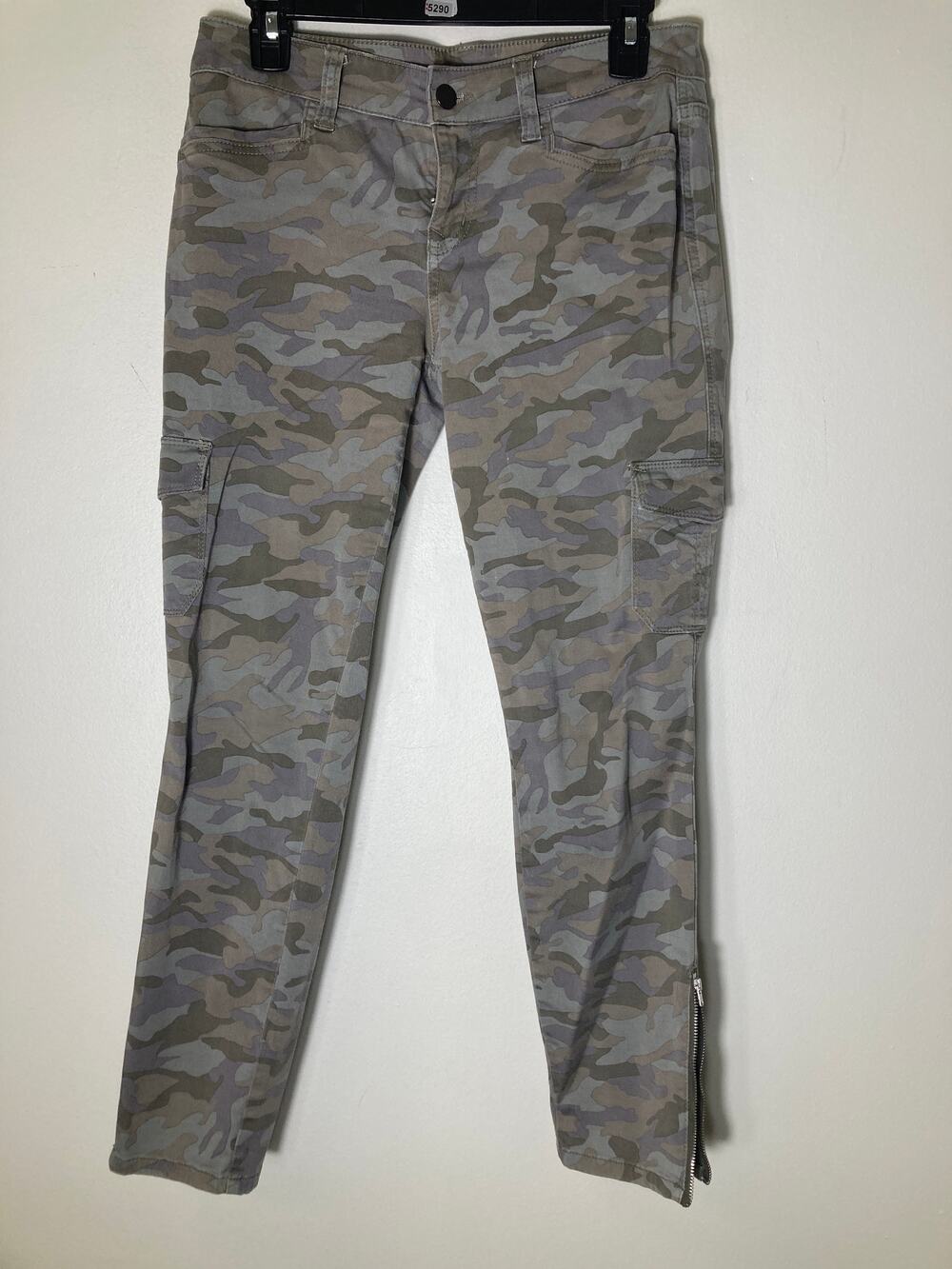 Level 99 Green Camo Cargo Skinny Jeans with Ankle Zip Sz 28